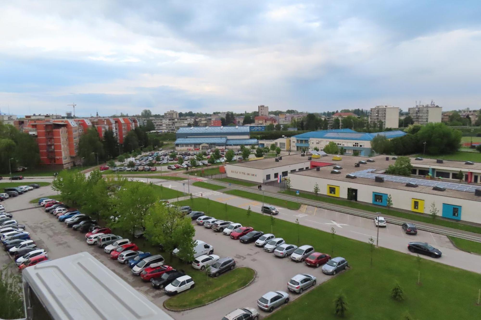Apartman Ela Karlovac Exterior photo